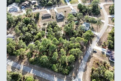 5010 Squaw Ln, Labelle, FL 33935 - Photo 7