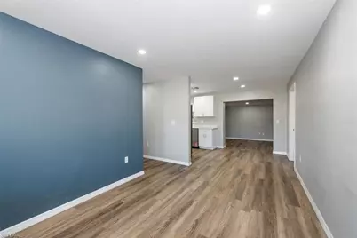 41 Victoria Dr, North Fort Myers, FL 33917 - Photo 7