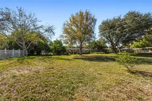 41 Victoria Dr, North Fort Myers, FL 33917 - Photo 33