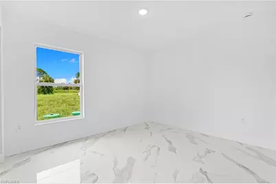 835 Oakridge Ave S, Lehigh Acres, FL 33974 - Photo 17