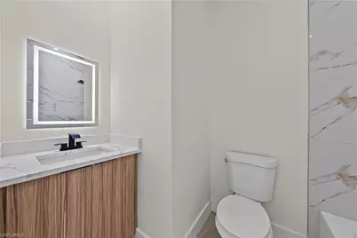 927 Norfolk Ave S, Lehigh Acres, FL 33974 - Photo 17