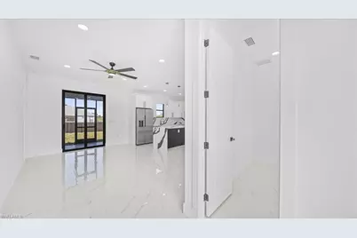 4607 Hanna Ave N, Lehigh Acres, FL 33971 - Photo 13