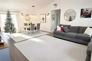 1423 NE 13th Ave, Cape Coral, FL 33909 - Photo 3