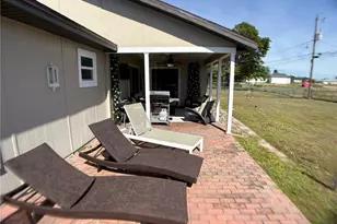 1423 NE 13th Ave, Cape Coral, FL 33909 - Photo 11