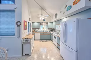 4591 Oro Pesos Ln, Upper Captiva, FL 33924 - Photo 19