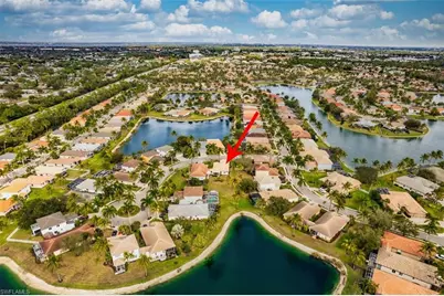 7905 Summer Lake Ct, Fort Myers, FL 33907 - Photo 5