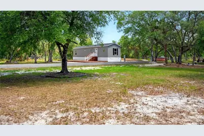 545 S Estribo St, Clewiston, FL 33440 - Photo 3