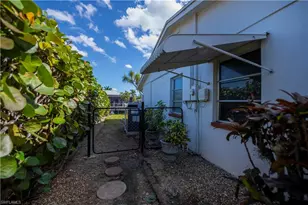 3511 SE 18th Pl, Cape Coral, FL 33904 - Photo 43