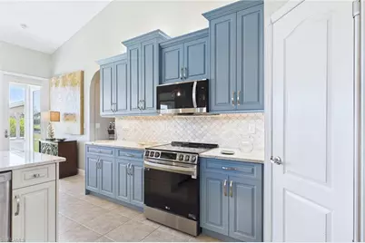 18220 Riverchase Ct, Alva, FL 33920 - Photo 13