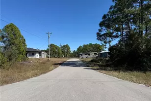 715 Bedford Dr, Lehigh Acres, FL 33974 - Photo 3