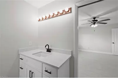 503 SE 16th Pl, Cape Coral, FL 33990 - Photo 25