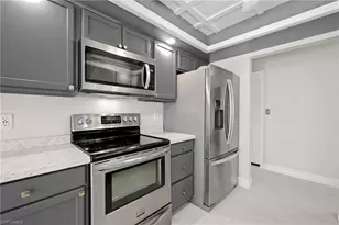 503 SE 16th Pl, Cape Coral, FL 33990 - Photo 11