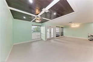 2709 SE 17th Ave, Cape Coral, FL 33904 - Photo 9