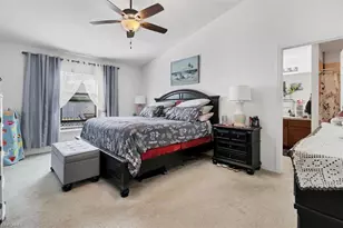 1826 SW Trafalgar Parkway, Cape Coral, FL 33991 - Photo 17