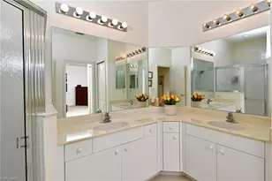 4692 Fairloop Run, Lehigh Acres, FL 33973 - Photo 19