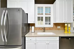 4692 Fairloop Run, Lehigh Acres, FL 33973 - Photo 7