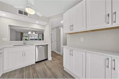 18038 San Carlos Blvd #115, Fort Myers Beach, FL 33931 - Photo 7