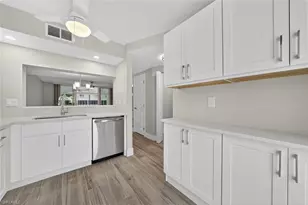 18038 San Carlos Blvd, Fort Myers Beach, FL 33931 - Photo 7