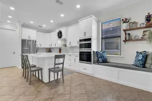 11118 Monte Carlo Boulevard, Bonita Springs, FL 34135 - Photo 9