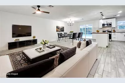 2431 Welch St, Fort Myers, FL 33901 - Photo 3