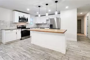 2431 Welch St, Fort Myers, FL 33901 - Photo 11