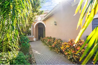 11552 Riverstone Ln, Fort Myers, FL 33913 - Photo 3