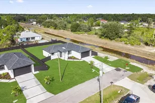 4609 Hanna Ave N, Lehigh Acres, FL 33971 - Photo 7