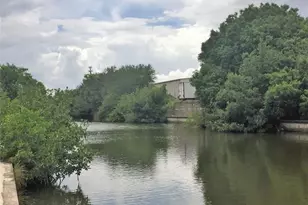 1421 SE 10th Terrace, Cape Coral, FL 33990 - Photo 3