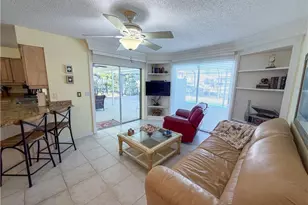 1115 SW 54th Ln, Cape Coral, FL 33914 - Photo 9