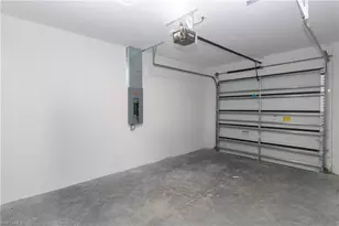 843 Duplex St E, Lehigh Acres, FL 33974 - Photo 19