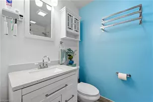 939 Bluebird St, Naples, FL 34104 - Photo 19