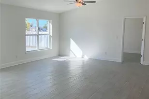 1726 NW 17th St, Cape Coral, FL 33993 - Photo 7