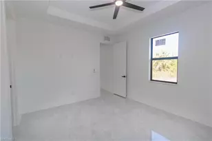 843 Duplex St E, Lehigh Acres, FL 33974 - Photo 15