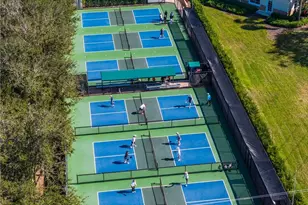 25413 Alicante Dr, Bonita Springs, FL 34134 - Photo 29