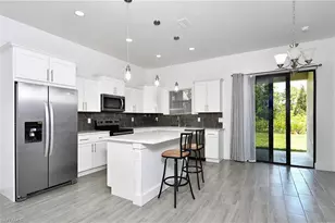 859 Eisenhower Blvd, Lehigh Acres, FL 33974 - Photo 15