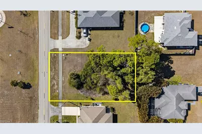 719 Milwaukee Blvd, Lehigh Acres, FL 33974 - Photo 11