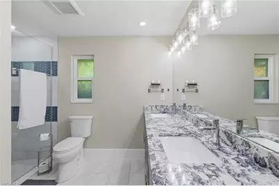 6807 Azalea Ln, Fort Myers, FL 33919 - Photo 31