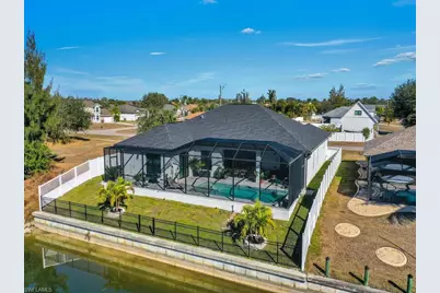 1826 SW 17th Ave, Cape Coral, FL 33991 - Photo 11