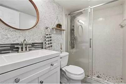 1103 SE 8th Ter #Unit D, Cape Coral, FL 33990 - Photo 15