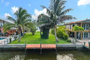 219 Primo Dr, Fort Myers Beach, FL 33931 - Photo 7