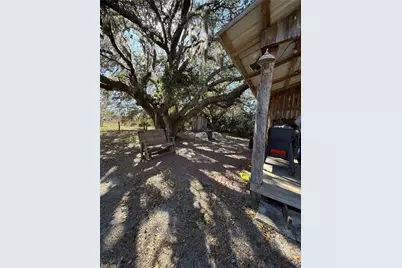 2687 Old Lakeport Rd, Moore Haven, FL 33471 - Photo 15