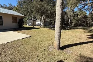 2687 Old Lakeport Rd, Moore Haven, FL 33471 - Photo 7