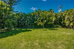 912 SE 22nd St, Cape Coral, FL 33990 - Photo 21
