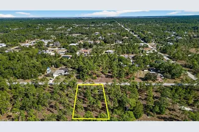 1009 Washington Ave, Lehigh Acres, FL 33972 - Photo 7