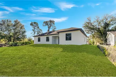 2910 9th St W, Lehigh Acres, FL 33971 - Photo 25