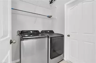 6121 Hutton Ct, Fort Myers, FL 33905 - Photo 23