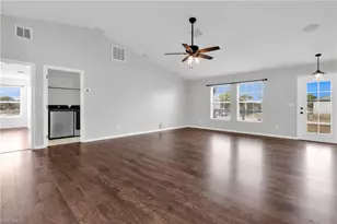 6121 Hutton Ct, Fort Myers, FL 33905 - Photo 15