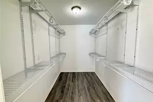 530 7th St SW, Naples, FL 34117 - Photo 15