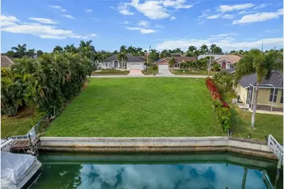 2551 SW 27th Ave, Cape Coral, FL 33914 - Photo 3