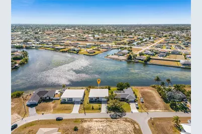 504 NE 9th St, Cape Coral, FL 33909 - Photo 37